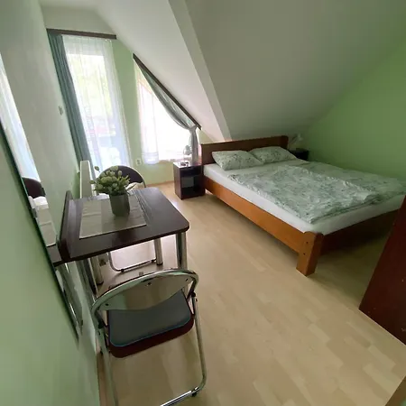 Gosy Apartmanok Siofok Exterior photo