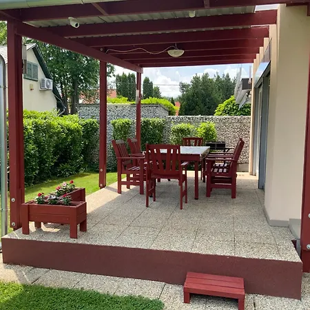 Gosy Apartmanok Siofok Exterior photo