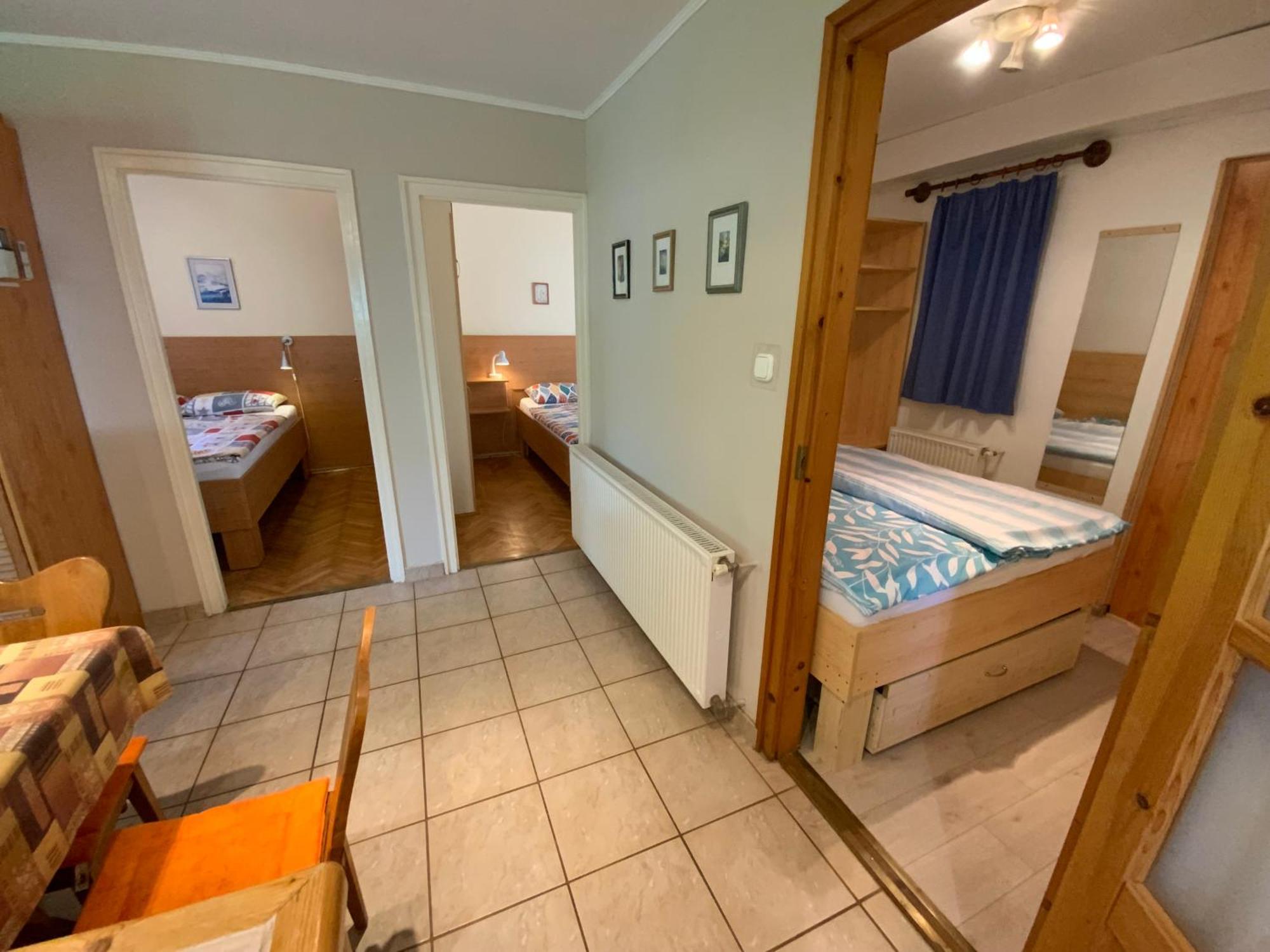 Gosy Apartment *